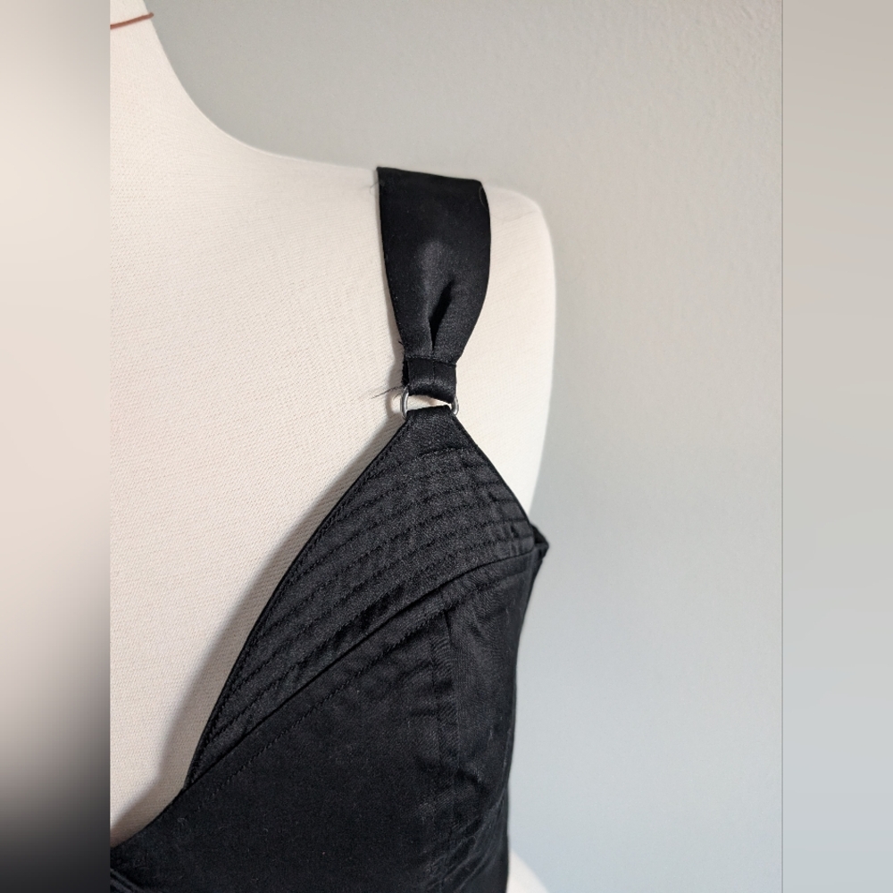 Concept Crop Top - Picture 9 of 10